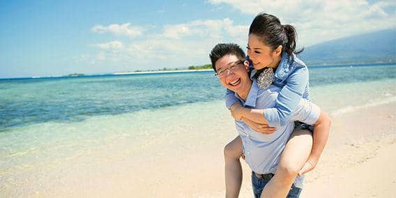 Ternyata Cowok Suka Mengomentari Gaya Ceweknya Demi Hal Ini