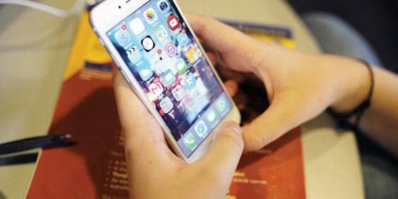 15 Aplikasi Smartphone yang Perlu Dimiliki Oleh Kamu Mahasiswa Indonesia