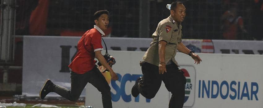 Polisi Korban Kekerasan Jakmania Kehilangan Bola Matanya