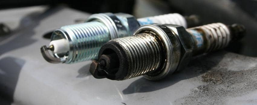 Motor Mogok karena Busi Basah? Bersihkan dengan Cara Ini