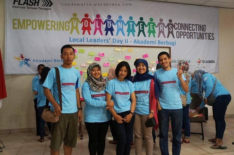 8 Program Guru Pelosok yang Wajib Diikuti Anak Muda