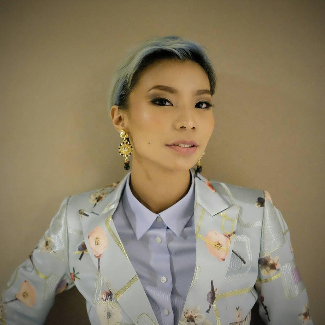 instagram.com/shareefadaanish