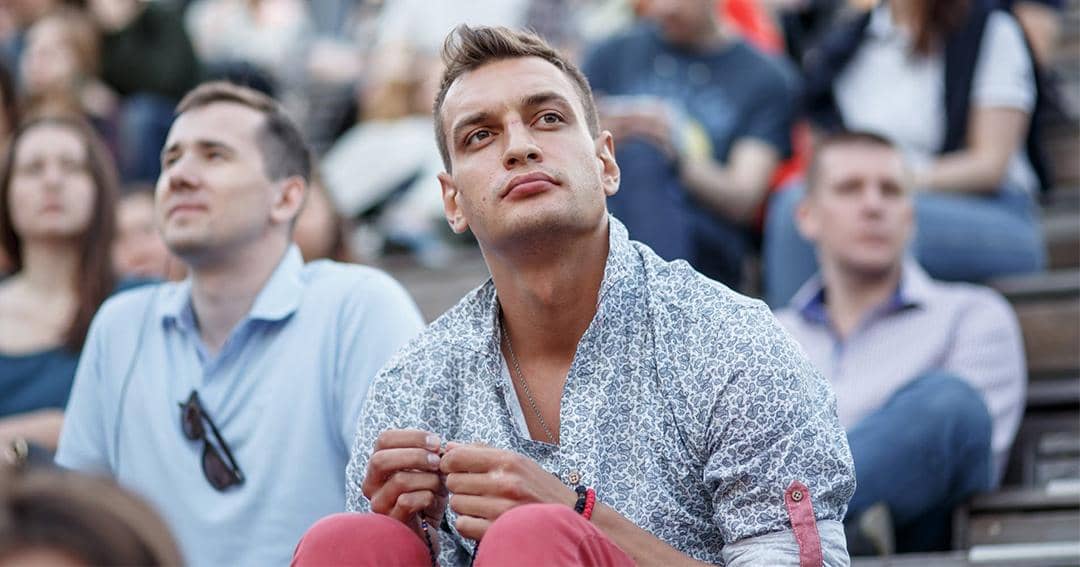 Kami Tahu Apakah Kamu Termasuk Orang Ambivert atau Tidak!