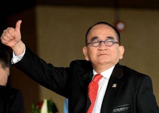 Instagram.com/@ruhutsitompul