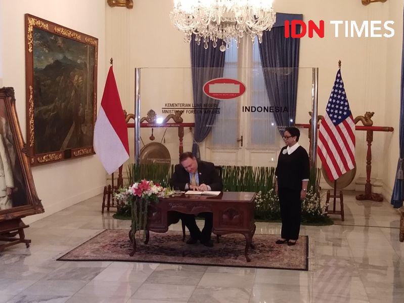 (Menlu AS Mike Pompeo ketika tiba di gedung Kemenlu)