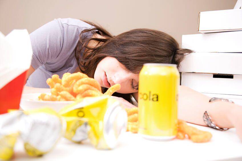 Kebiasaan tidur setelah makan
