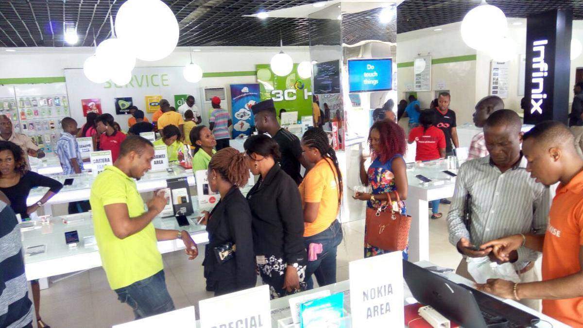 Jualan smartphone