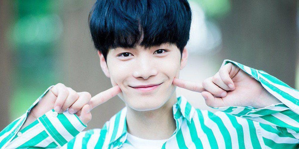 JR NUEST show his aegyo for the first time