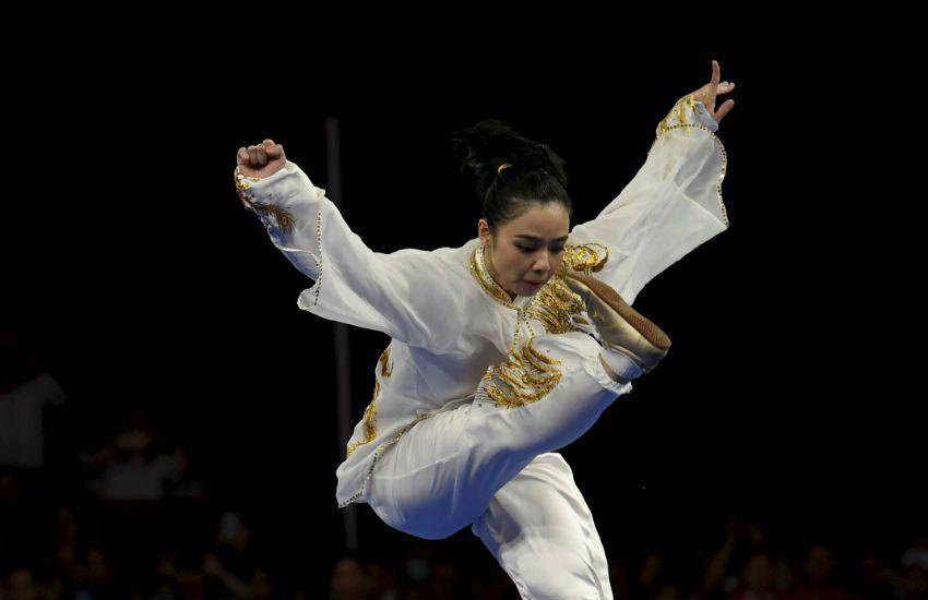 Lindswell, Atlet Wushu putri Indonesia