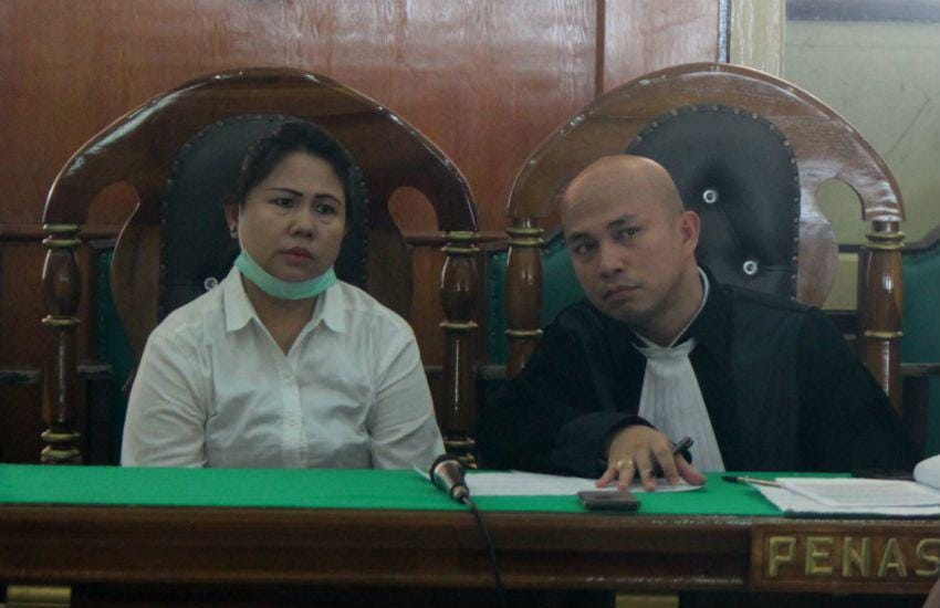 Meiliana dan pengacara