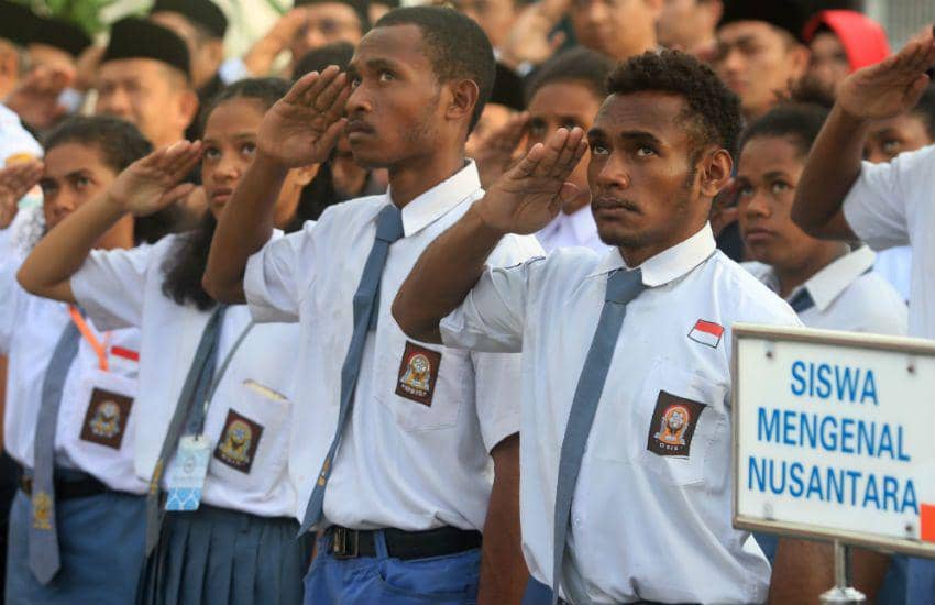 Siswa SMA di Papua