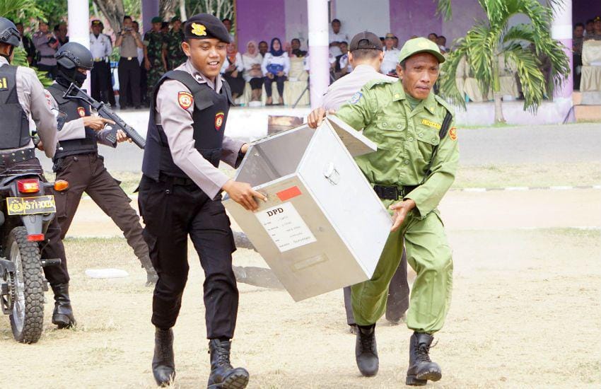 Pengamanan kotak suara pemilu