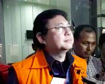(Mantan kuasa hukum PT First Media, Lucas)