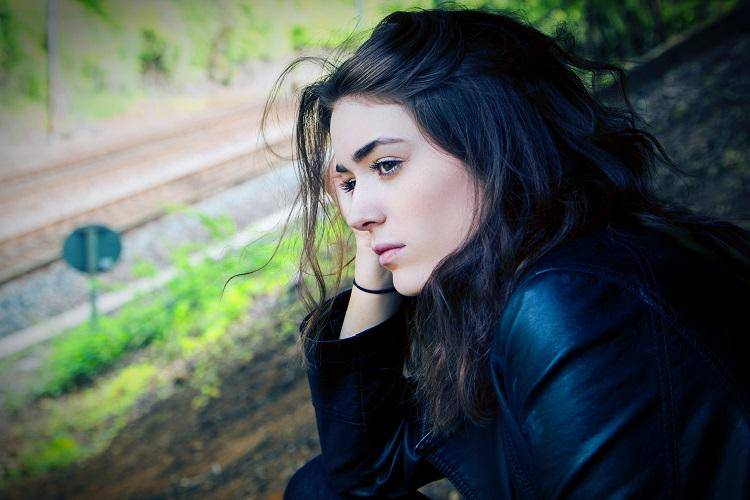 woman sad