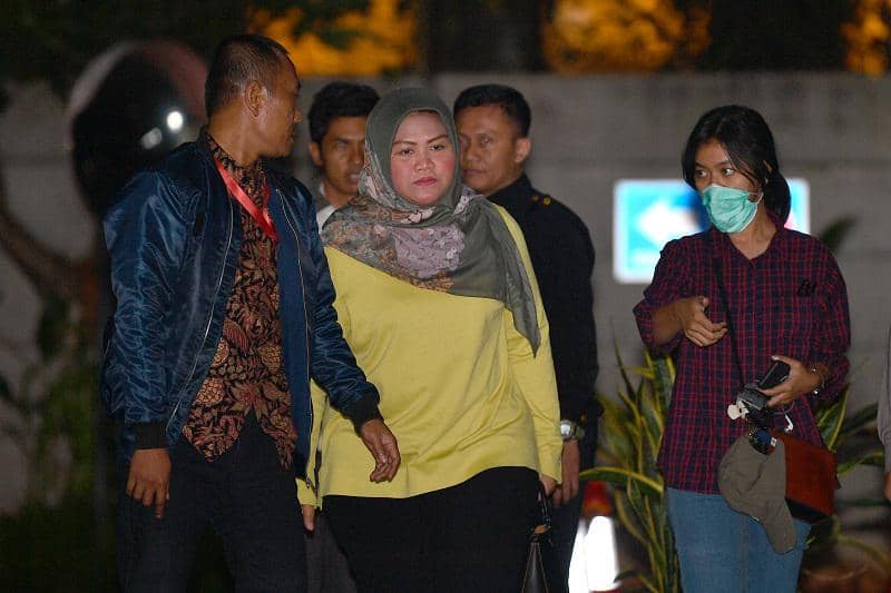 Bupati Bekasi Neneng Hasanah Yasin