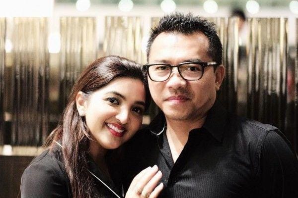 instagram.com/ashanty_ash