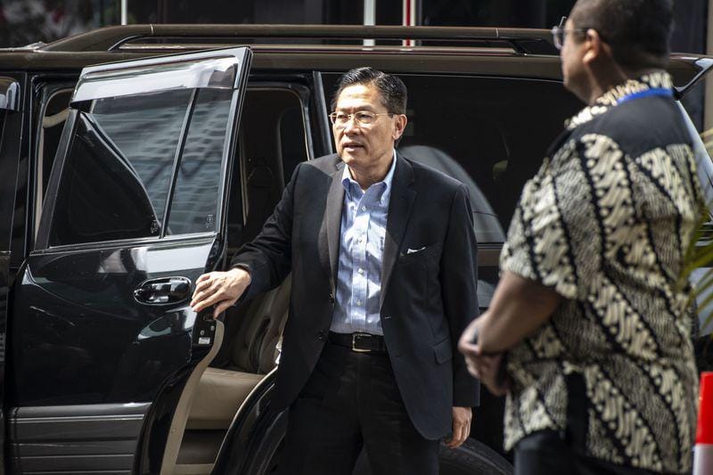 (CEO Lippo Group James Riady tiba di gedung KPK) ANTARA FOTO/Aprilio Akbar