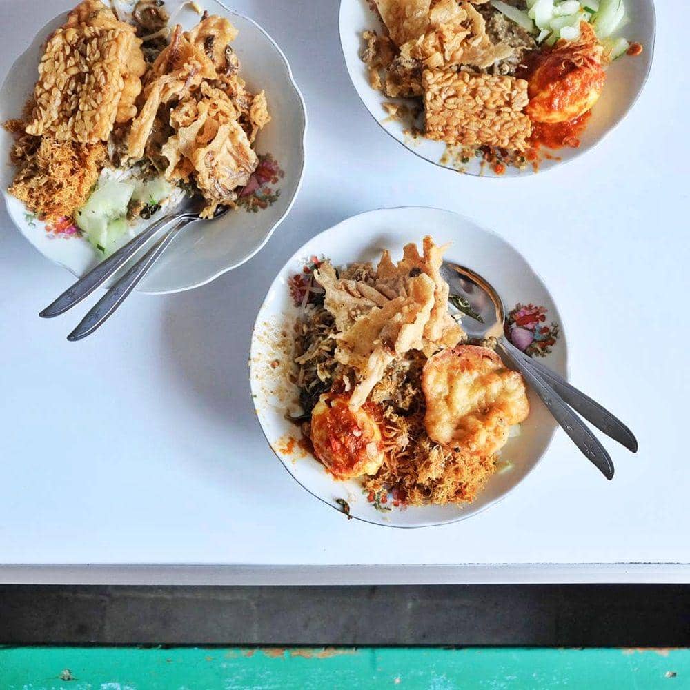 instagram.com/vickyyuwono