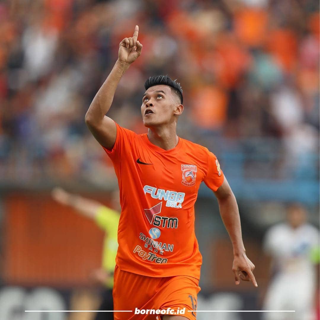 Instagram.com/borneofc.id