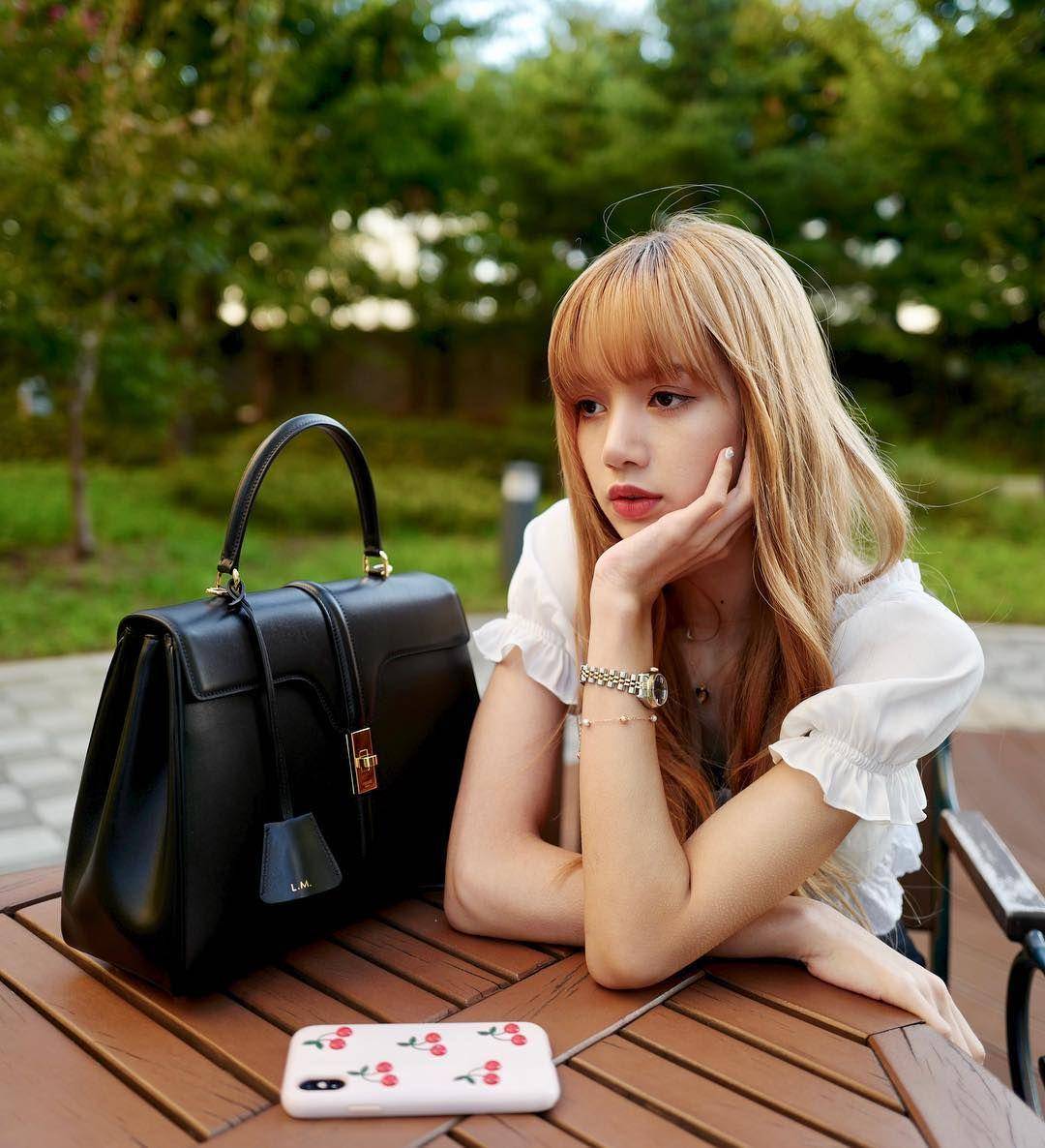 Instagram.com/lalalalisa_m