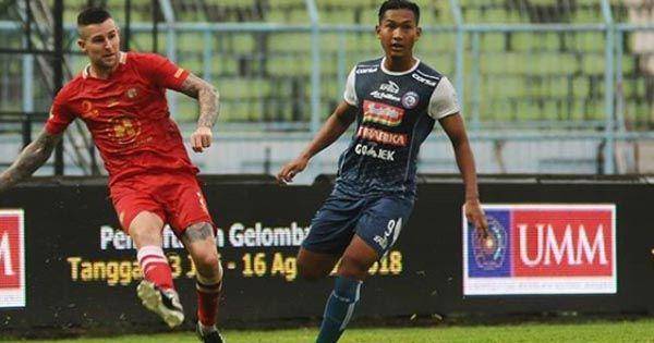 Instagram/aremafcofficial