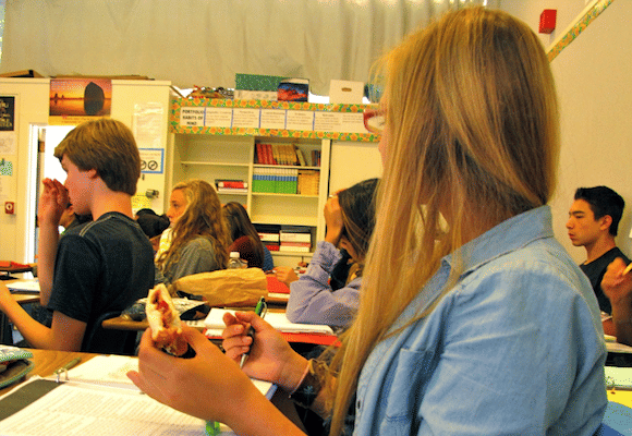 riverhillcurrent.com