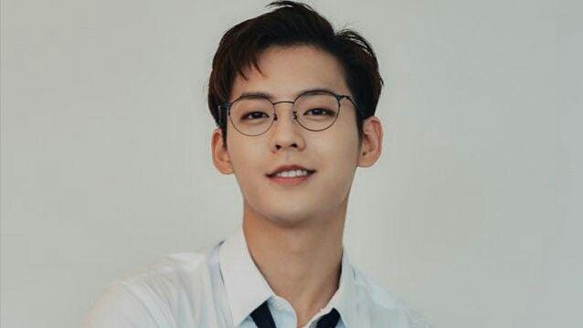 instagram.com/hutazone