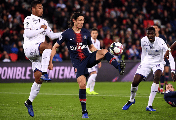 twitter.com/UruguayanHeroes