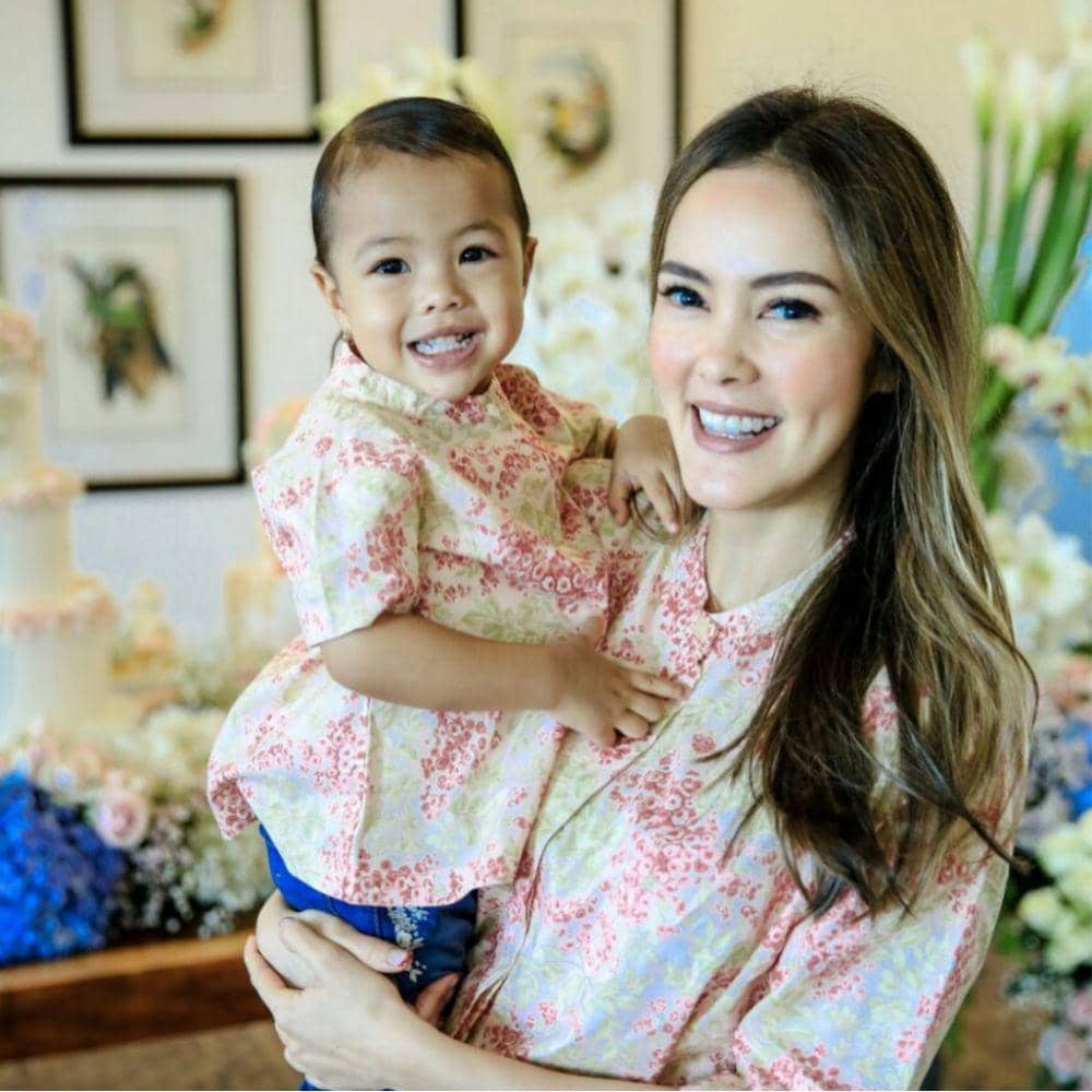 Instagram.com/cathysharon