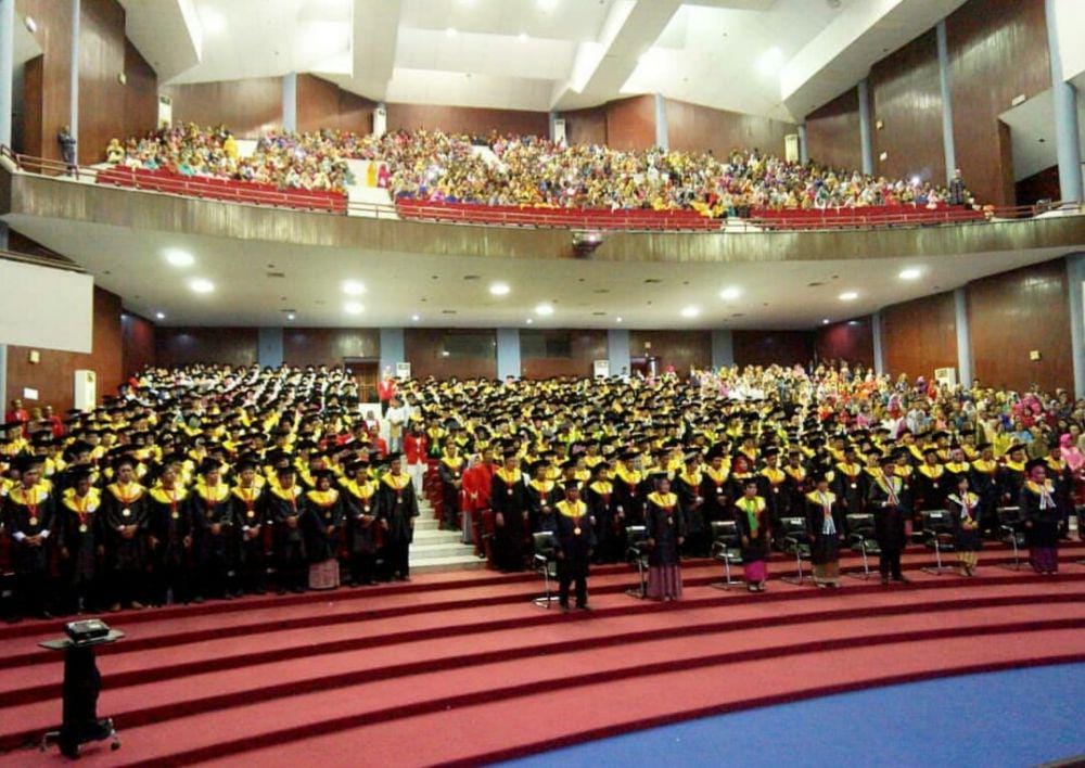 Wisuda Universitas Hasanuddin beberapa waktu lalu