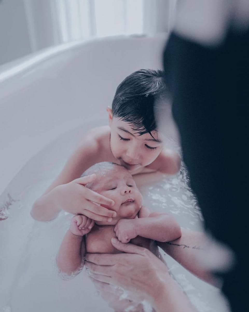 instagram.com/mrssharena