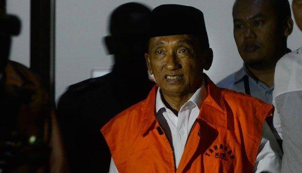(Mantan Bupati Bangkalan Fuad Amin Imron) ANTARA FOTO/Fanny Octavianus