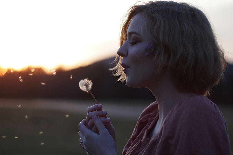 Unsplash/Havilah Galaxy