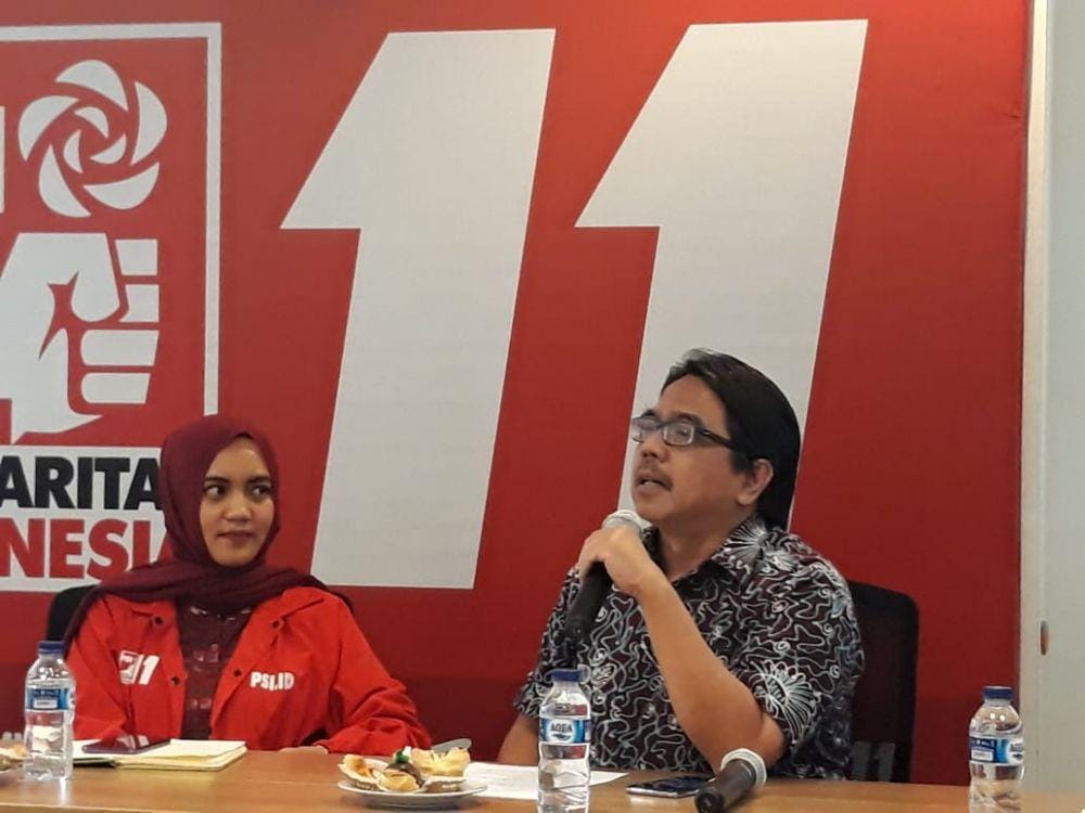 Ade Armando. IDN Times/Indiana Malia