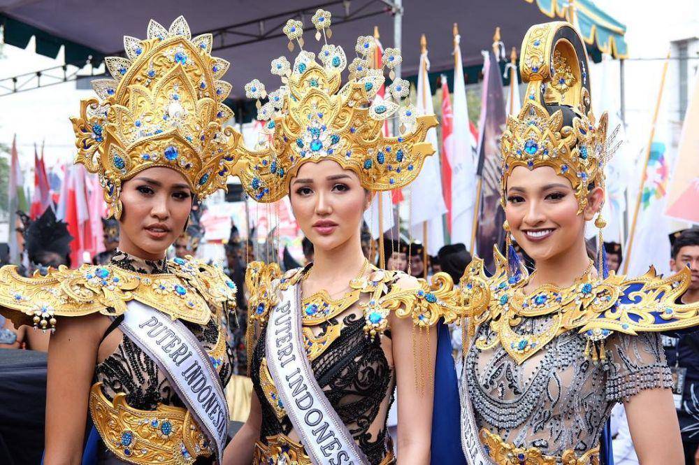 instagram.com/officialputeriindonesia