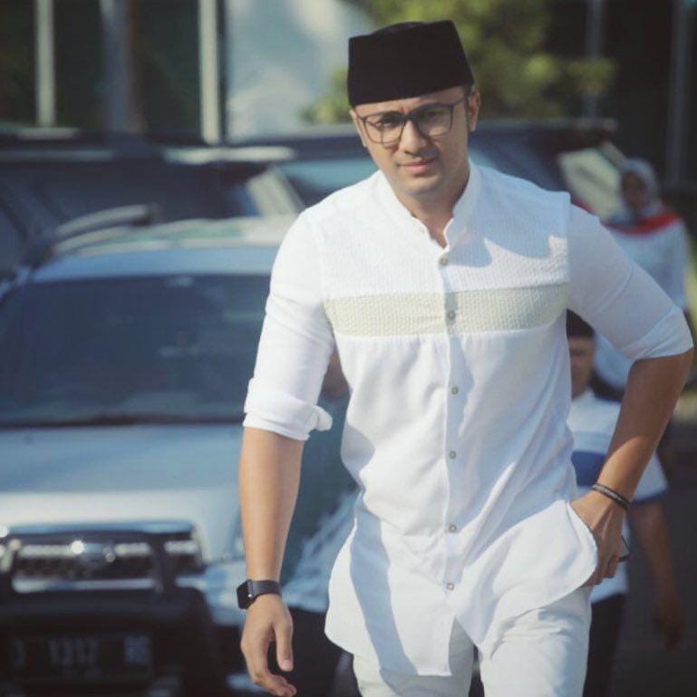 Instagram.com/hengkykurniawan