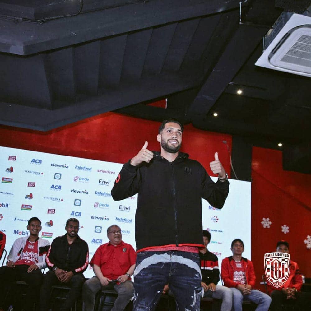 Instagram.com/baliunitedfc