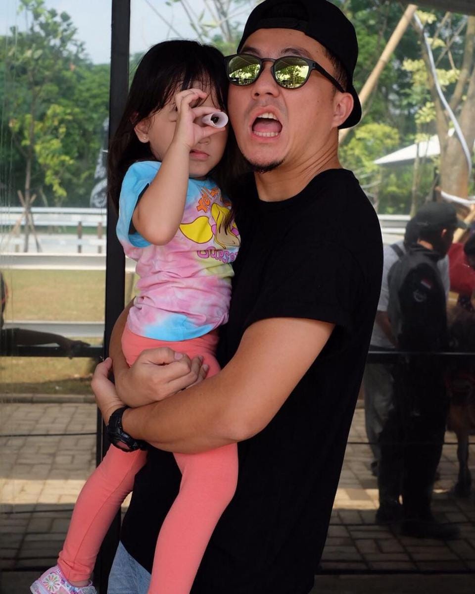 Instagram.com/omeshomesh