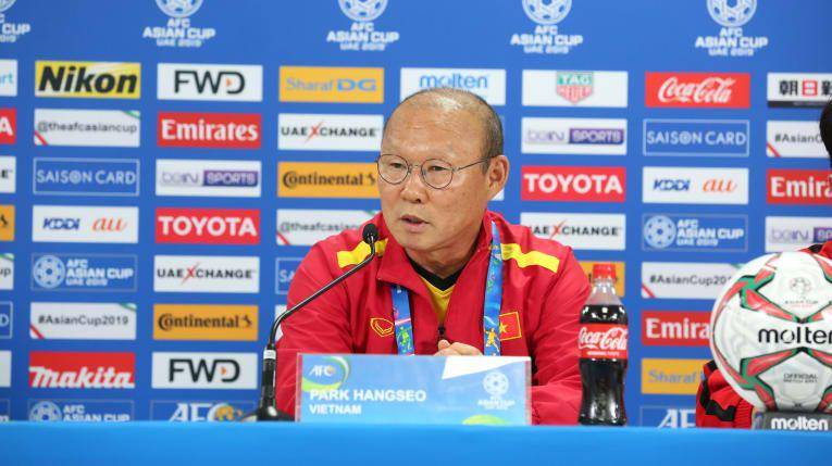 Pelatih Vietnam, Park Hang Seo. the-afc.com