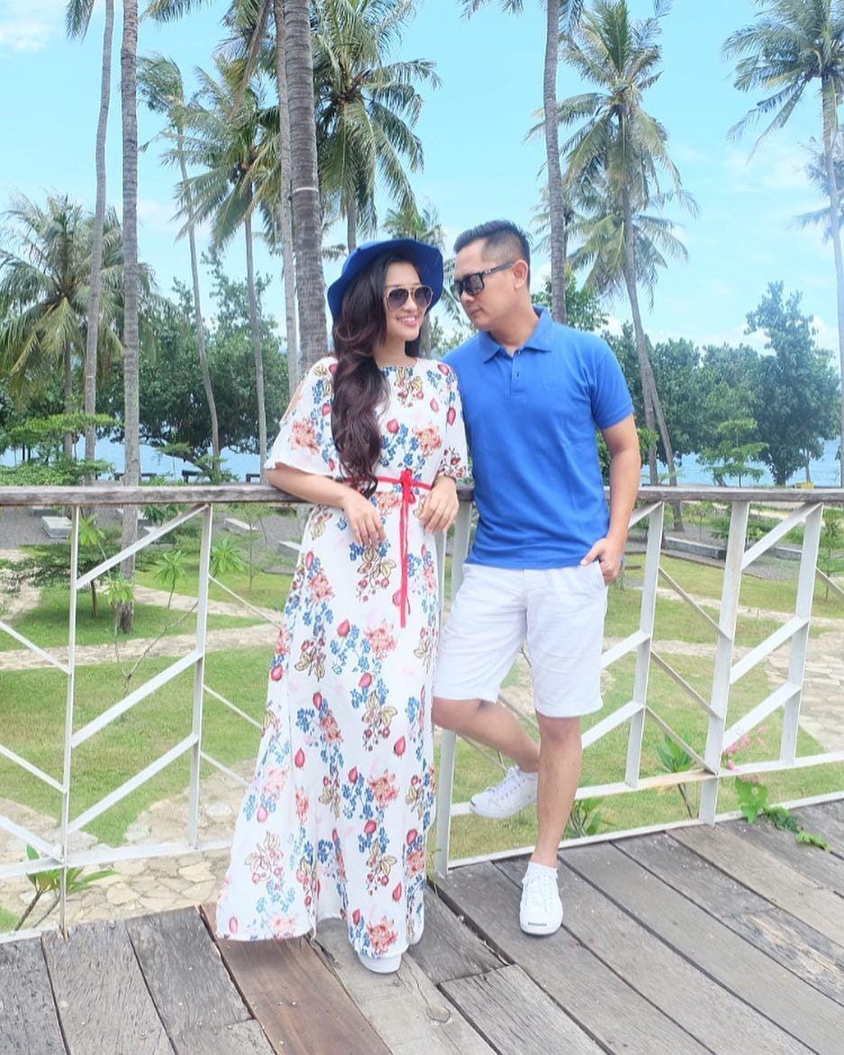 instagram.com/fitricarlina