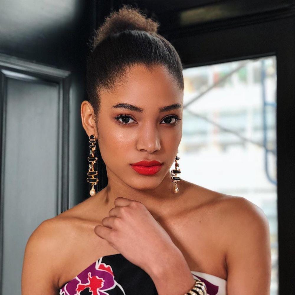 instagram.com/whiterosecollective