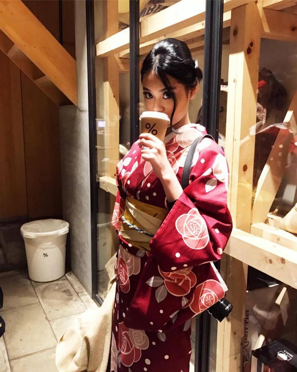 instagram.com/gegeelisa94