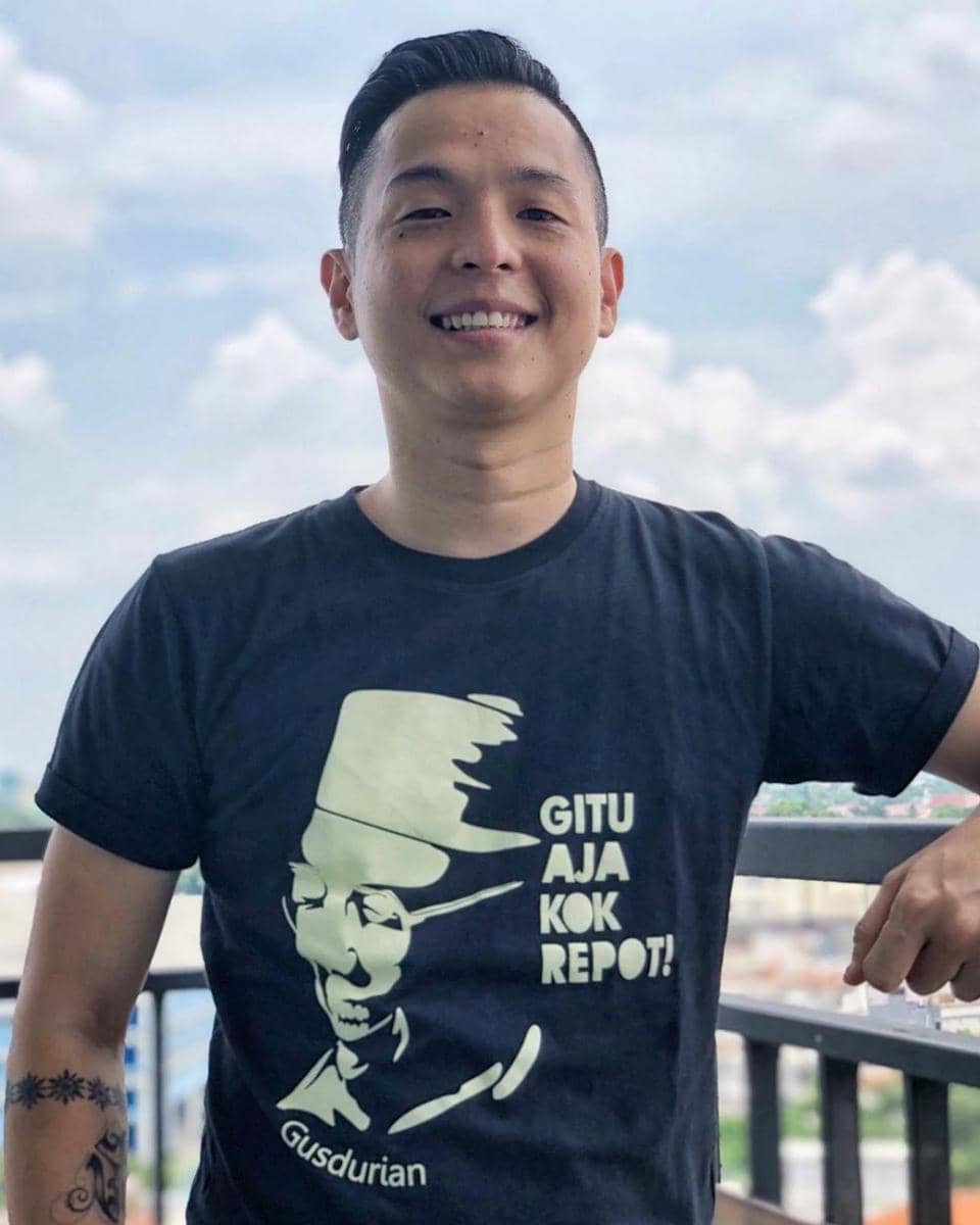 Instagram.com/ernestprakasa