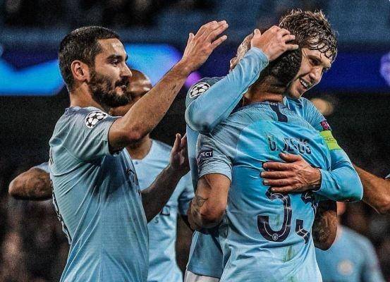 Twitter.com/mancityIndo