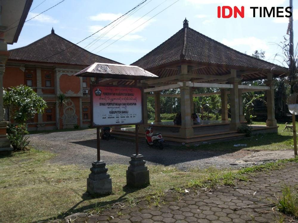 Proyek Susrama, pembunuh jurnalis Bali, yang kini mangkrak di Kelurahan Kubu, Bangli. (IDN Times/Irma Yudistirani)