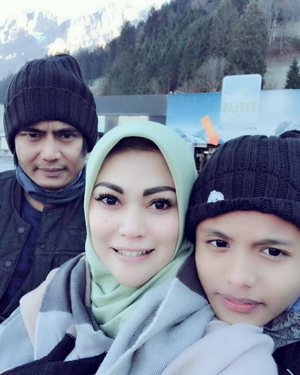 instagram.com/charly_setiaku