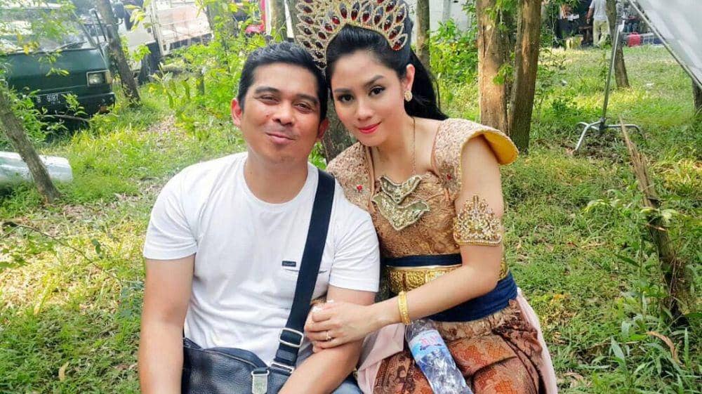 instagram.com/saphira_indah