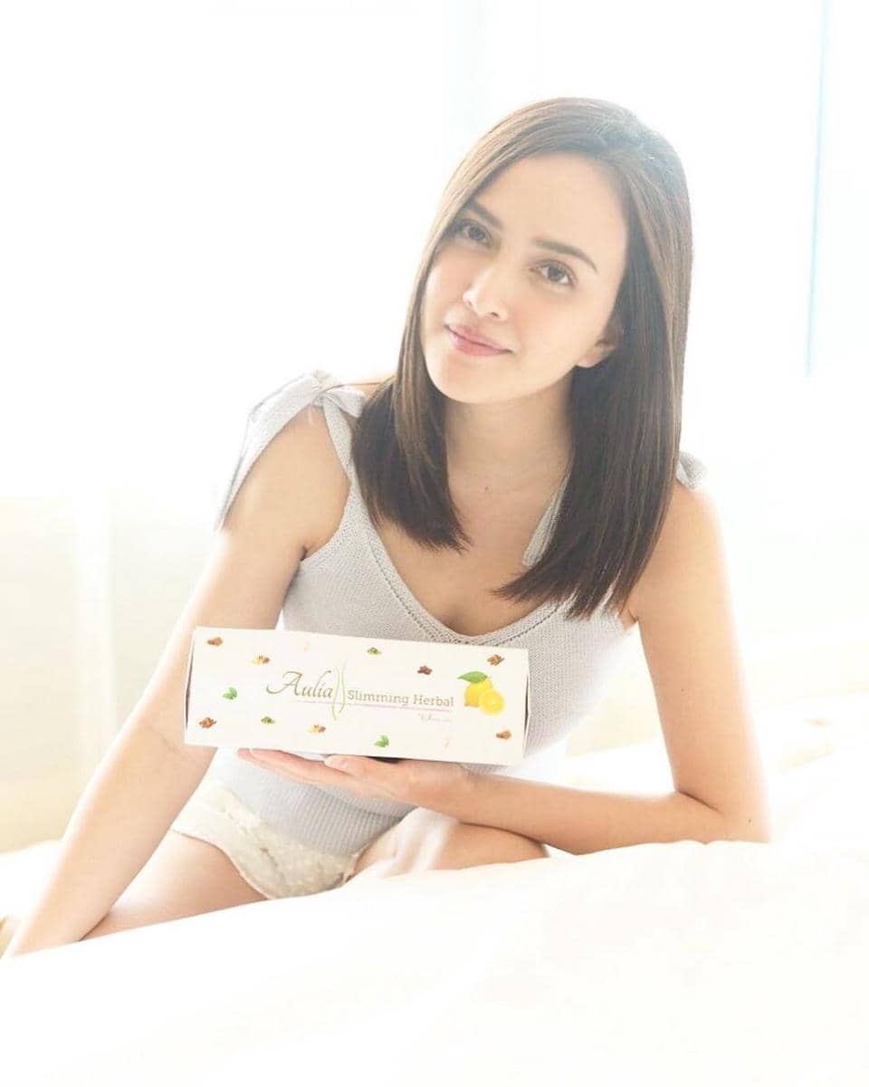 instagram.com/shandyaulia/