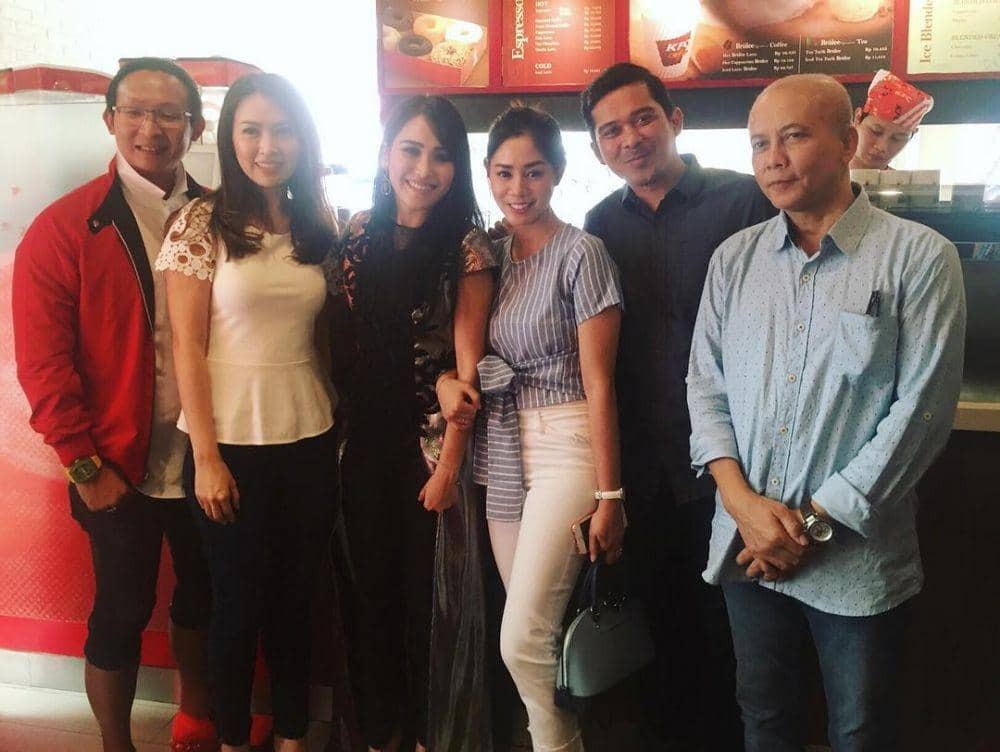 instagram.com/saphira_indah