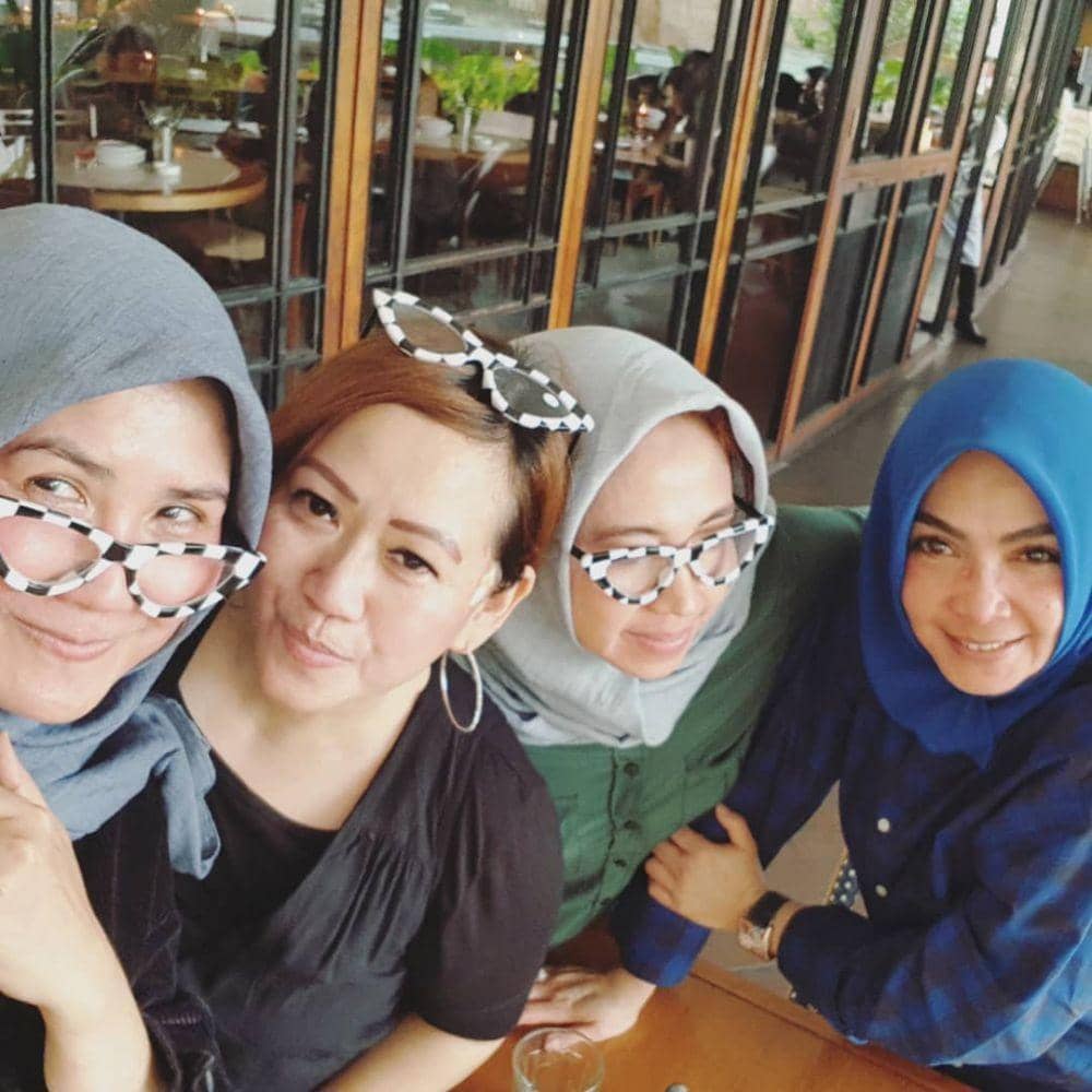 instagram.com/nikki_nick04